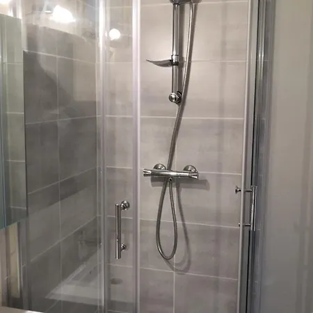 Meuble Avec Balcon - Animaux Admis, Wifi - Fr-1-541-146